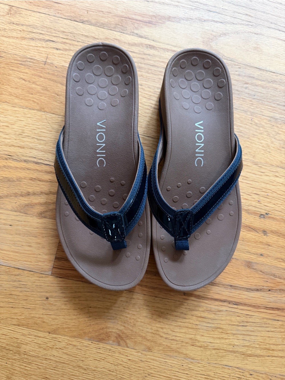 Vionic wedge sandals